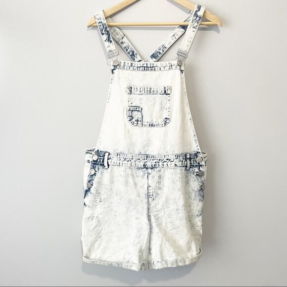 Forever 21 + Plus denim shorts overalls blue acid wash size 1X - Picture 1 of 6